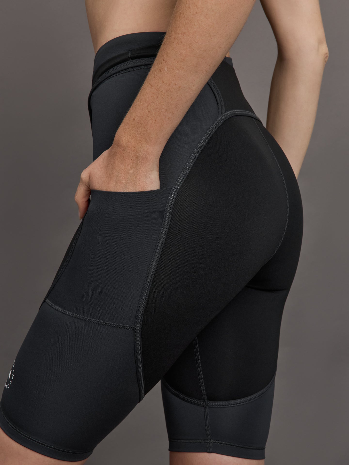 aSMC Two-Tone Bike Shorts - Black/carbon - Image 4