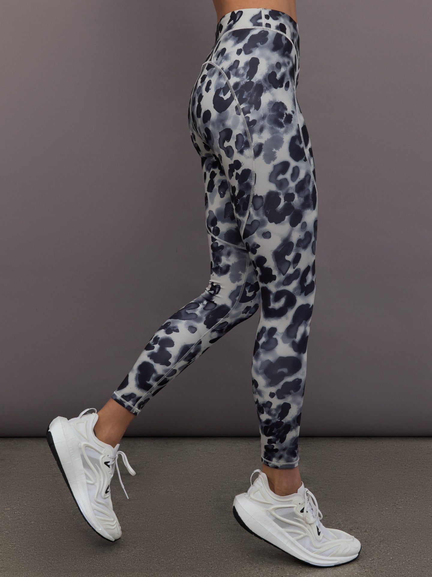 adidas by Stella McCartney Training 7/8 Leggings Printed - Wonder Alumina/Black - Image 3