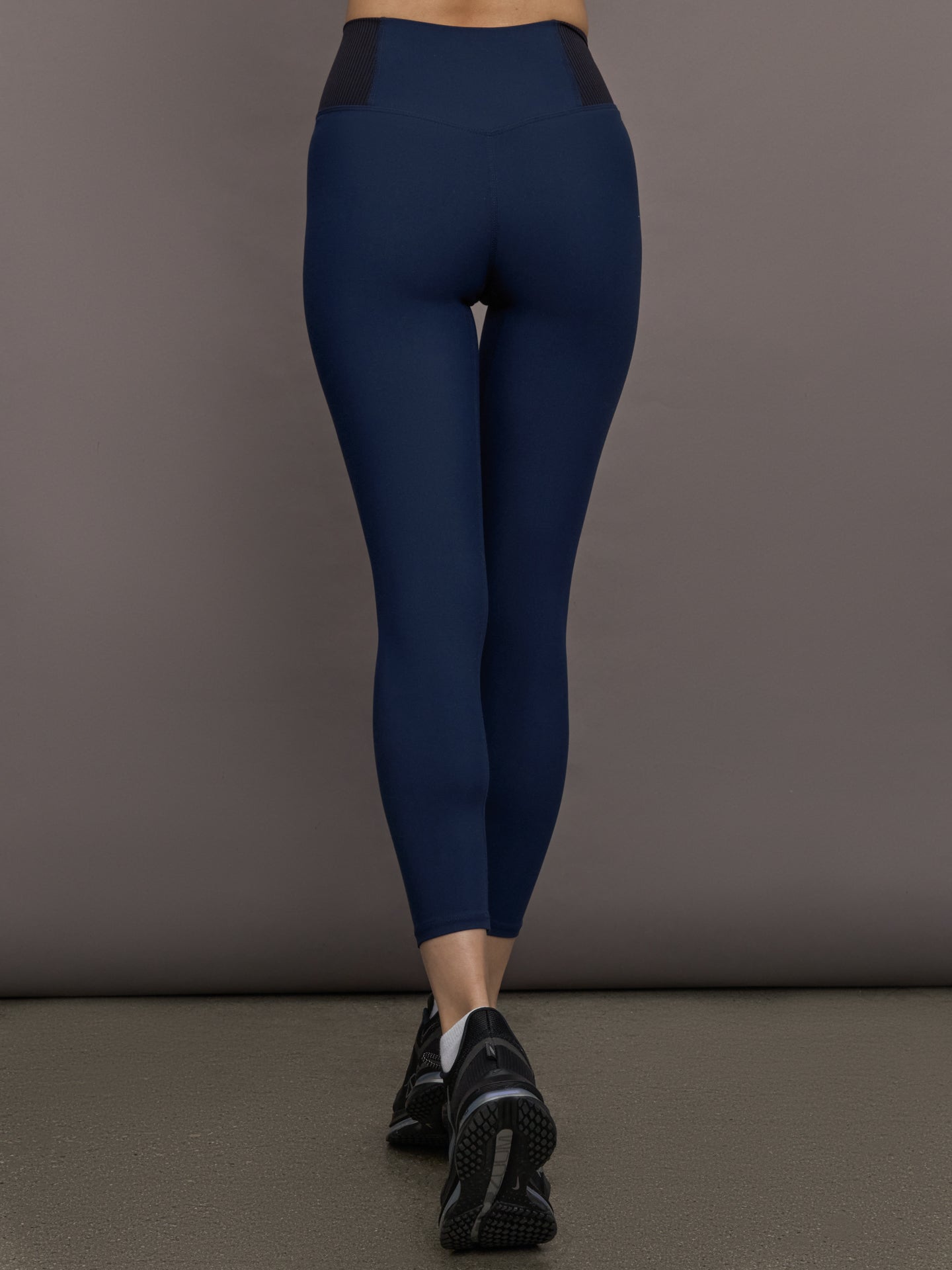 Seamed Legging in Melt - Navy/Black - Image 4