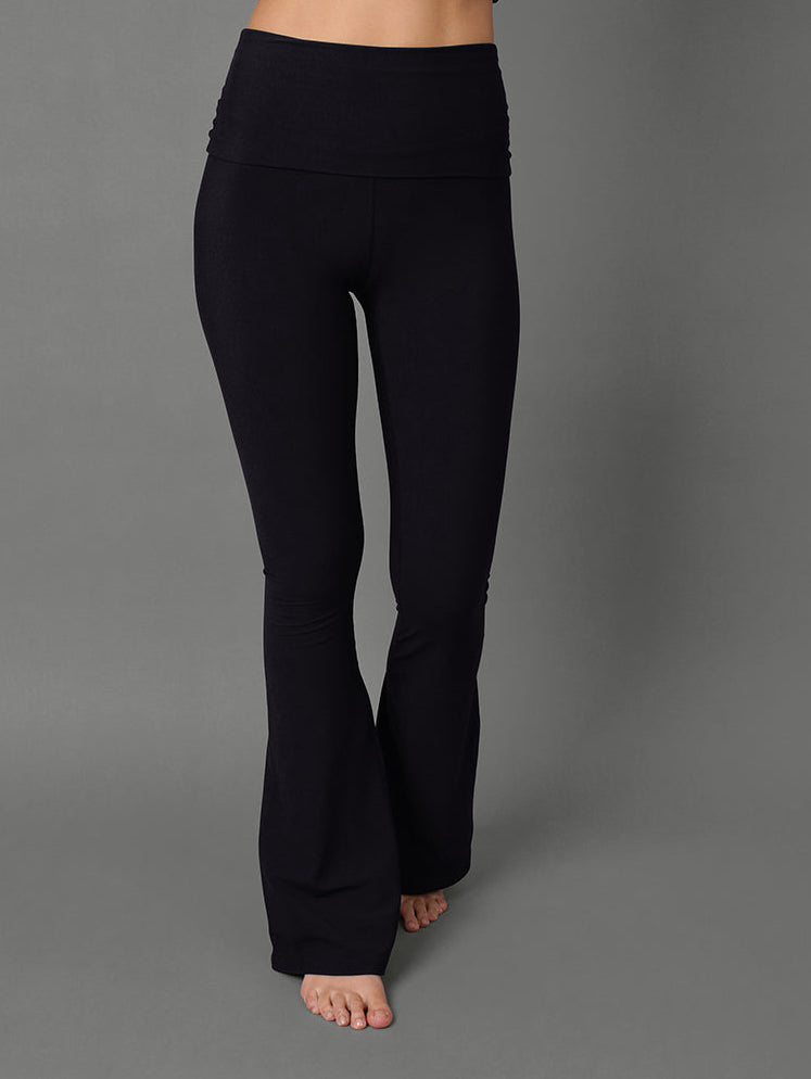Foldover Bootcut Legging in Melt - Black